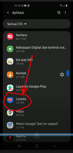 Cari dan klik aplikasi Lazada